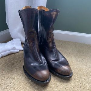 Frye Boots Short Jet Boot (size 9.5)